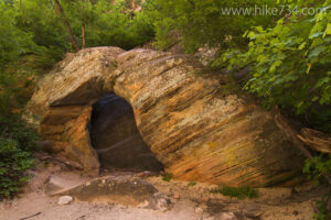 Arch in Hidden Canyon