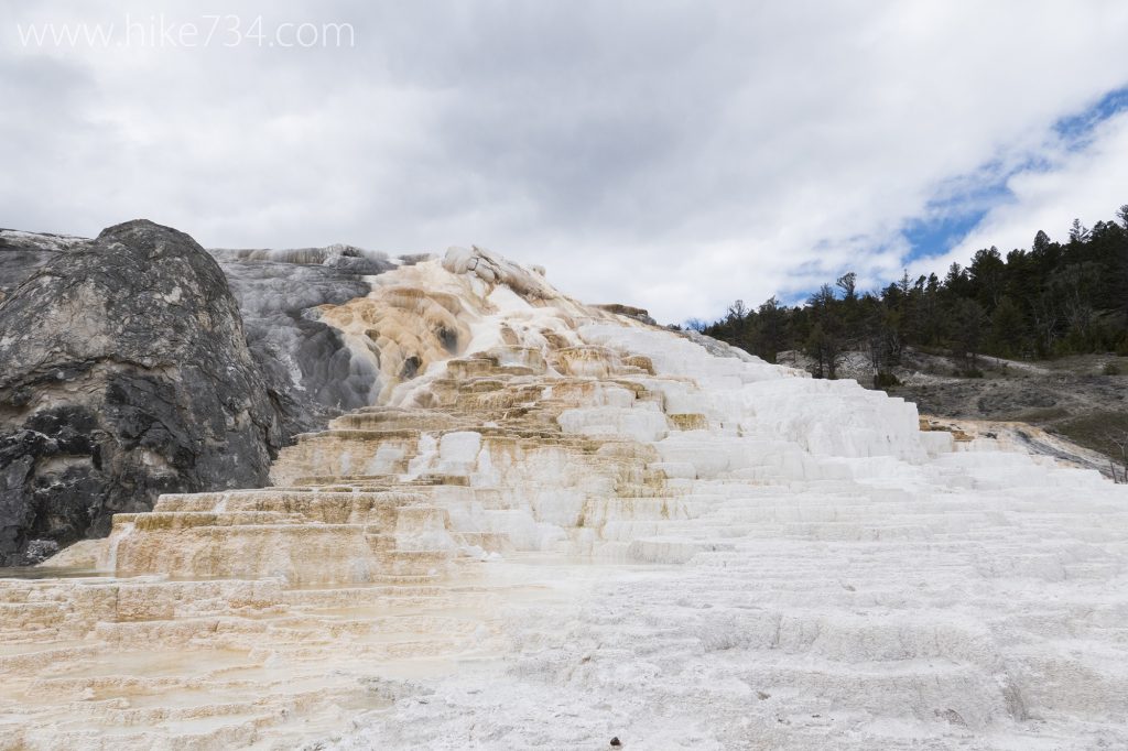 Mammoth Terraces - Hike 734