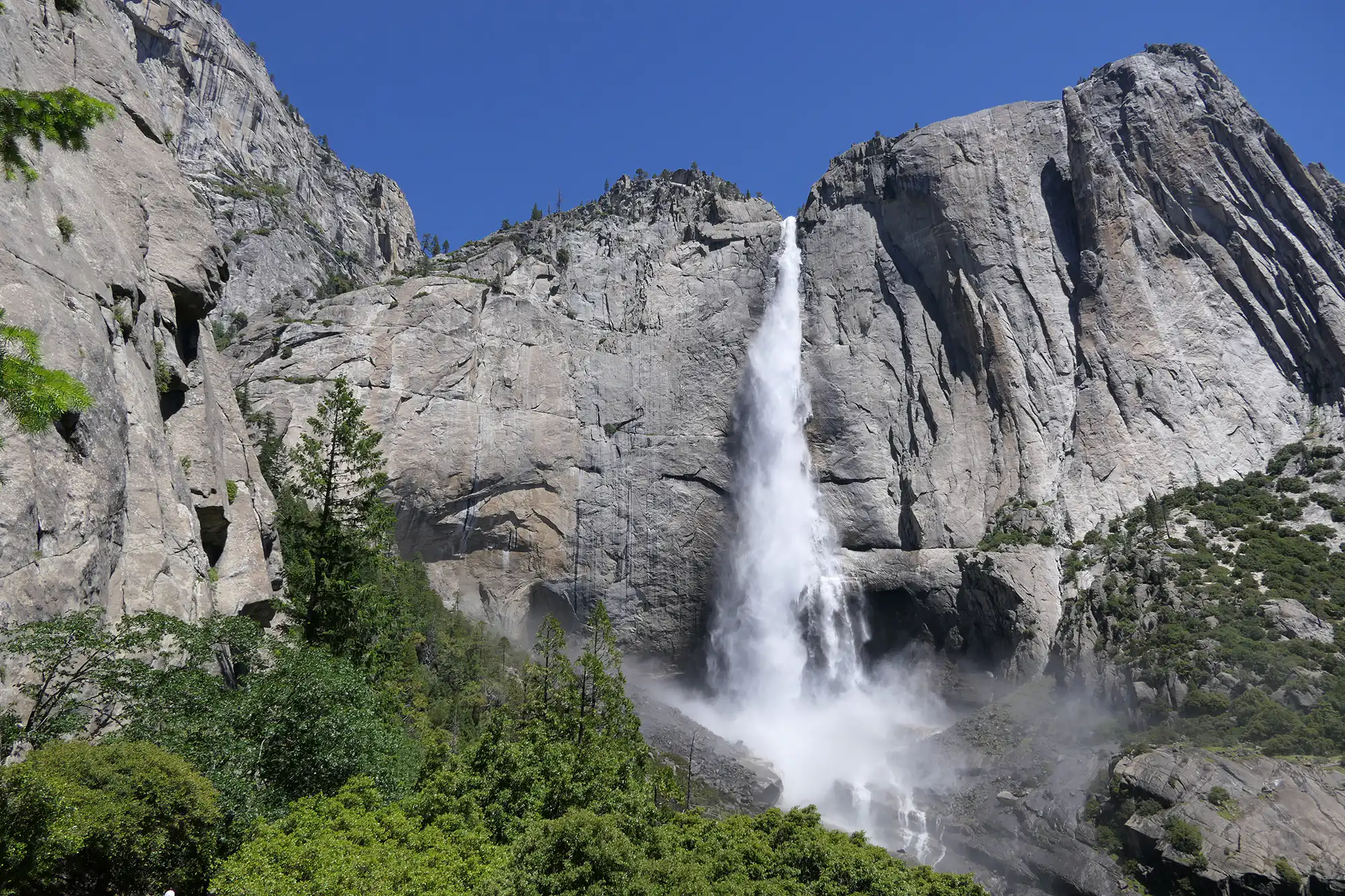 Yosemite Falls, Yosemite Point, and Eagle Peak