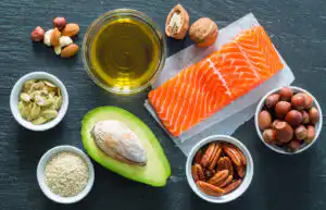 Food choices that contain healthy fat and nutrients